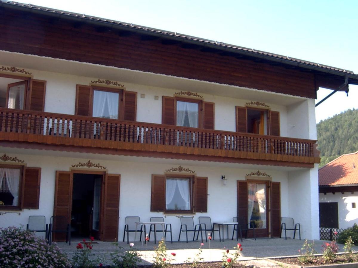 Apartamento Haus Alpenblick Inkl. Chiemgaukarte Ruhpolding Exterior foto