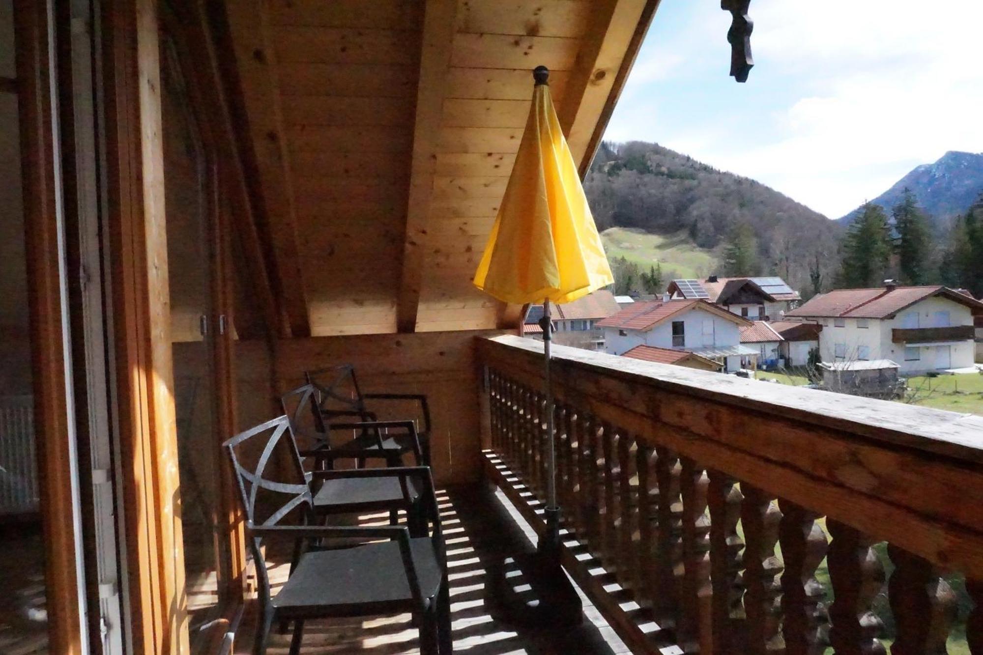Apartamento Haus Alpenblick Inkl. Chiemgaukarte Ruhpolding Exterior foto